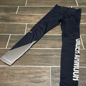 Small under armor running leggings